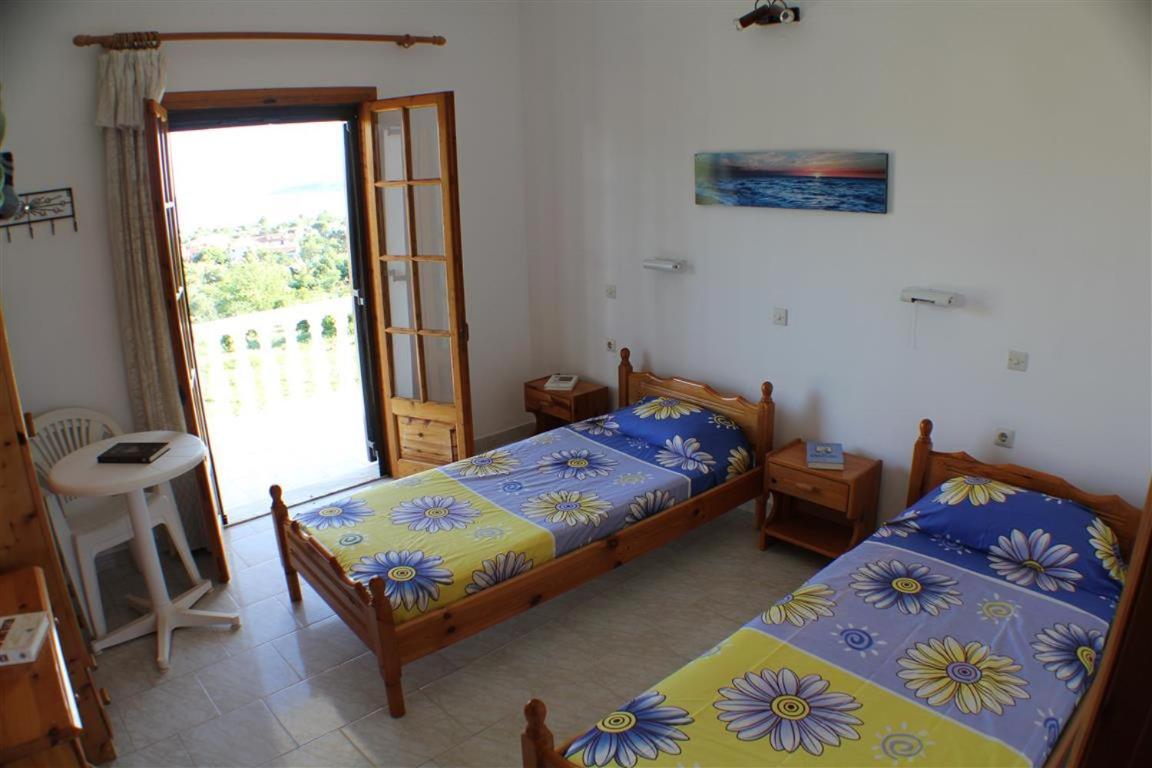 Nikolas House Arillas  Eksteriør billede