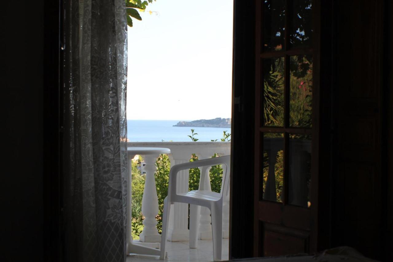 Nikolas House Arillas  Eksteriør billede